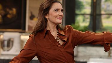 Drew Barrymore Meets Drew-Gooder Who Helps Kids Have a Better Halloween