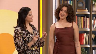 Bra Expert Helps Audience Member Go from A-Cup to D-Cup in Fashion Makeover 