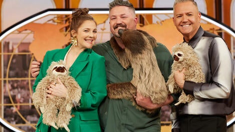 Drew and Ross Mathews Meet Puppy the Sloth | Drew's News