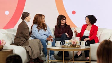 Drew Barrymore Learns Tips to Improve Time Management & Organizational Skills 