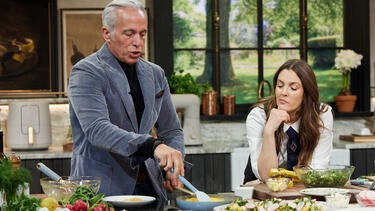Geoffrey Zakarian Shows Drew Barrymore How to Make 5-Minute Greek Breakfast Tostadas
