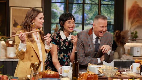 Pilar Valdes Finishes Up Her Savory Bread Pudding Inside of a Pumpkin  | Turkey Telethon 