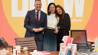 Sara Jane Ho on How to Handle Smelly Co-Worker Lunches 